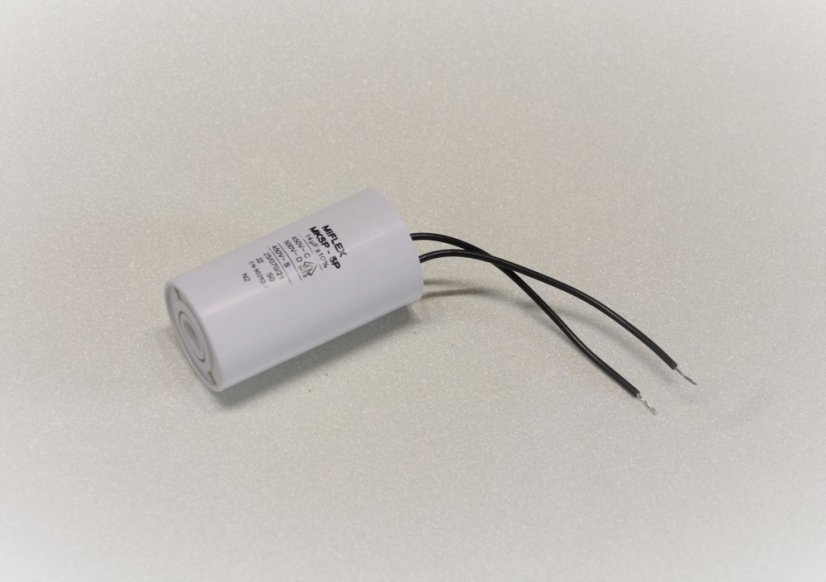 Rozbehový kondenzátor 8uF/450 V pre motory 230V 50Hz krídlových brán